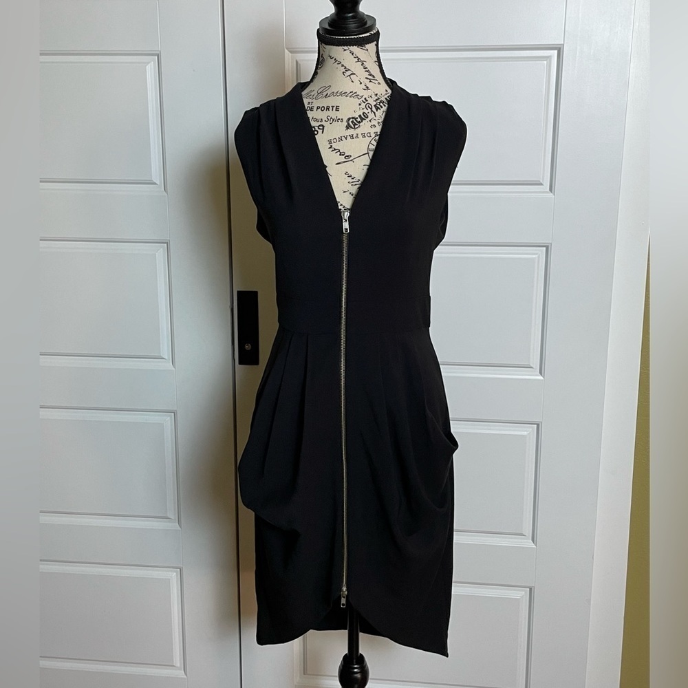 Finder’s Keepers Black zipper dress with pockets